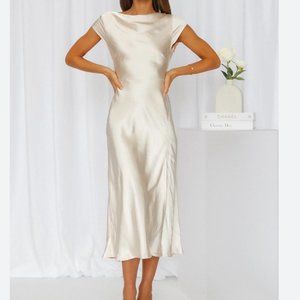 Hello Molly Get In Formation Midi Dress Champagne - S